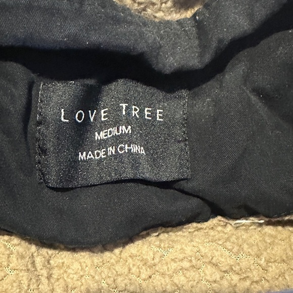 Black Hooded Vest with Sherpa Lining - Picture 8 of 8